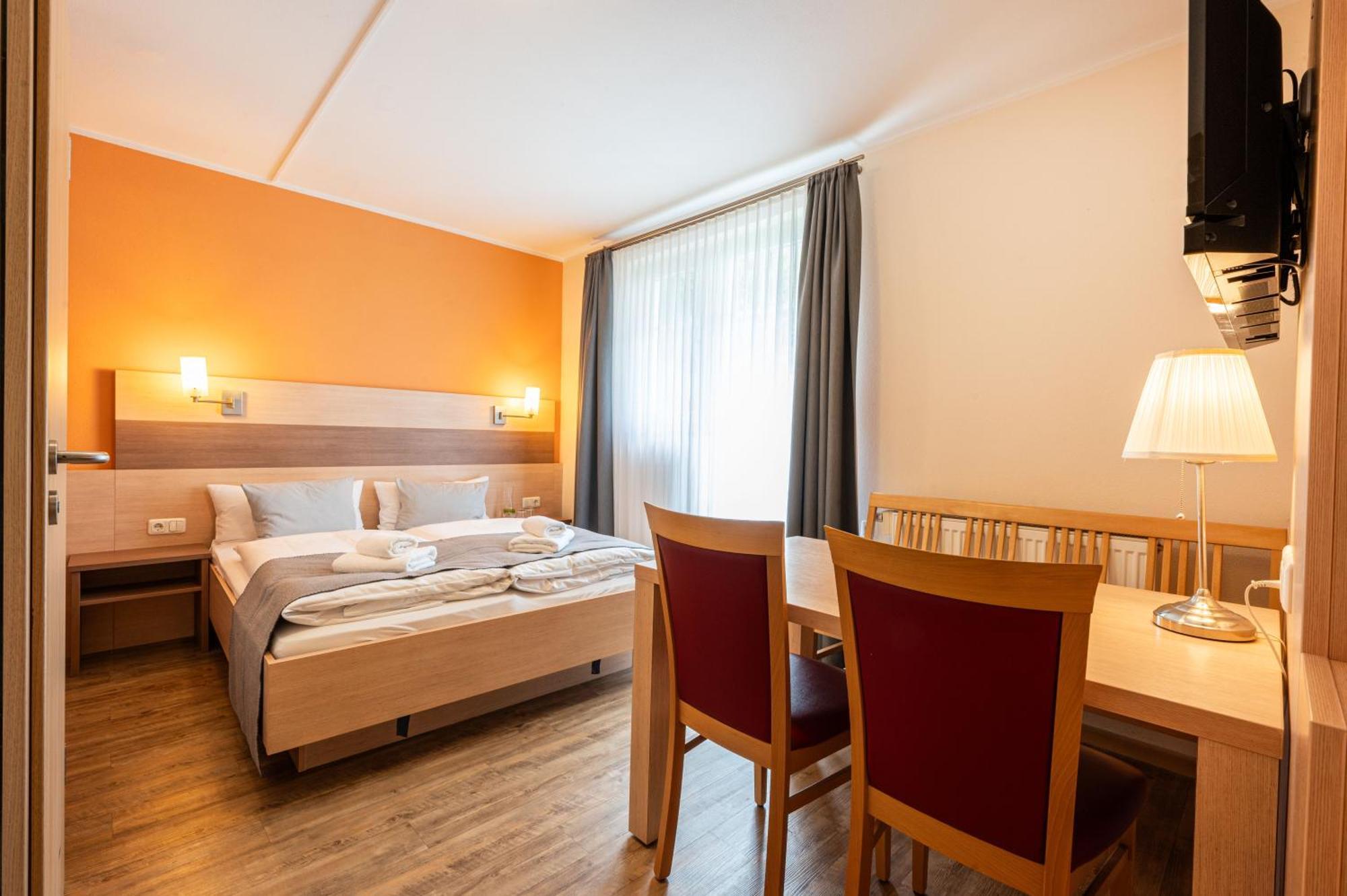 Gaestehaus Zehmerhof Bei Erding Walpertskirchen Exteriör bild