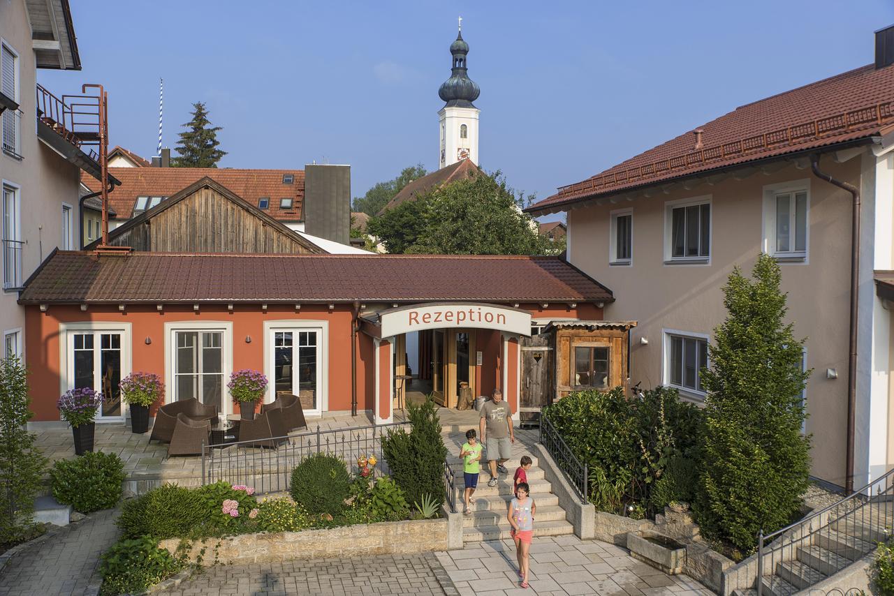 Gaestehaus Zehmerhof Bei Erding Walpertskirchen Exteriör bild